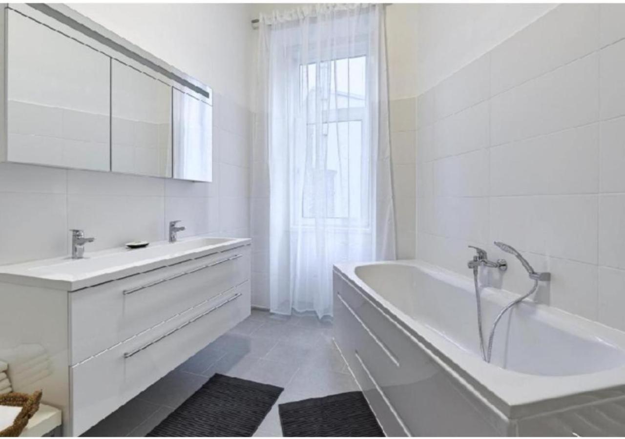Luxurious, 2 Min To Casino And Roemertherme Apartment Баден Екстериор снимка