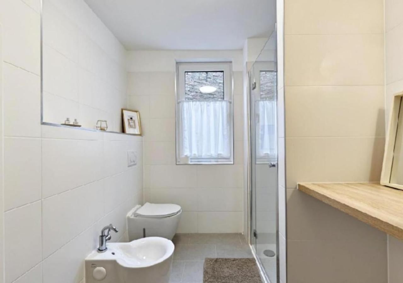 Luxurious, 2 Min To Casino And Roemertherme Apartment Баден Екстериор снимка